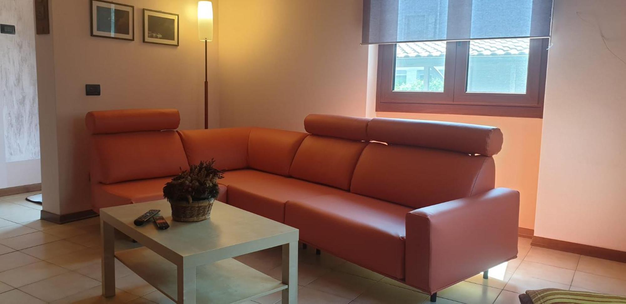 Villa Iris -Pet Friendly Stay - Garden - Private Parking- Bike Friendly Holiday House Colico Eksteriør billede